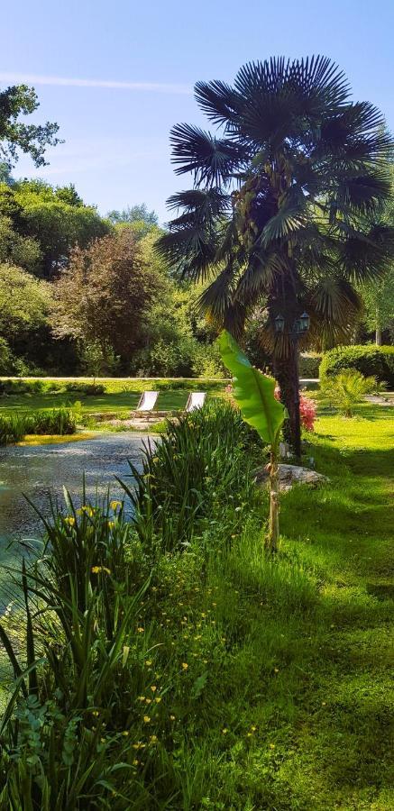 Le Vieux Moulin Gites - A Charming Stone Cottage With Garden View And Seasonal Pool Guegon Bagian luar foto